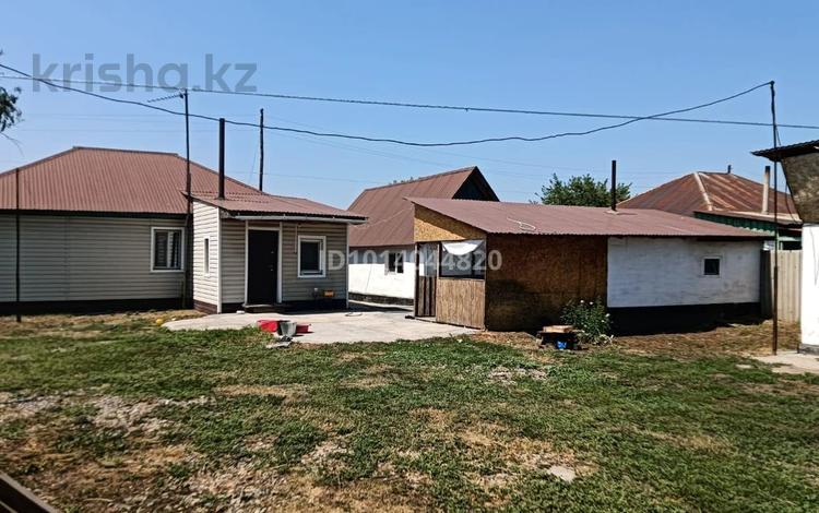 Отдельный дом · 3 комнаты · 62 м² · 29 сот., Суворова 6 за 19.6 млн ₸ в Прапорщикове — фото 2