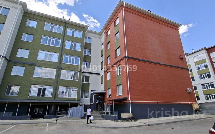 1-комнатная квартира · 47.9 м² · 1/5 этаж, мкр. Алтын орда, Микрорайон Батыс-2 49Л за 14.5 млн ₸ в Актобе — фото 2