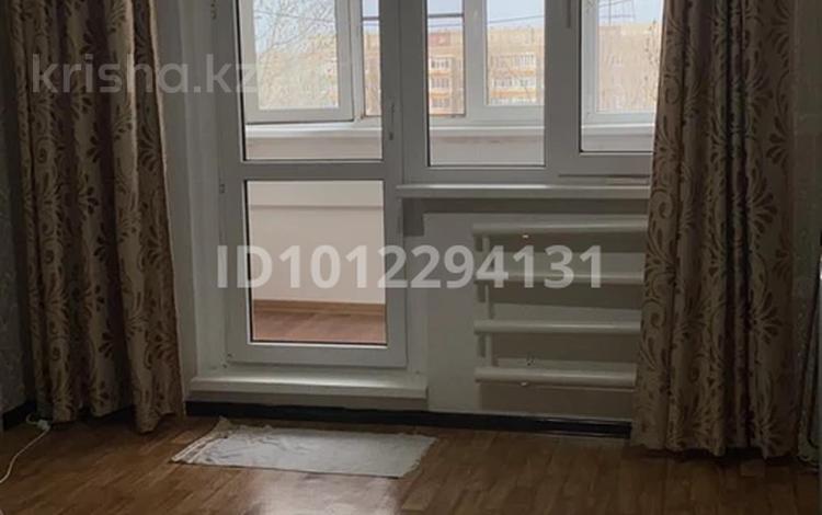 2-комнатная квартира · 50 м² · 4/5 этаж, 10 микрорайон 12 — Rencokat за 18 млн ₸ в Аксае — фото 2