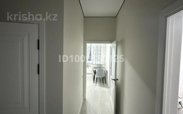 3-комнатная квартира · 67 м² · 6/9 этаж, Жапсарбаева 68/34 за 320 000 ₸ в Алматы, Алатауский р-н — фото 2