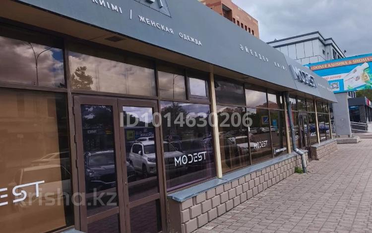 Дүкендер мен бутиктер · 110 м², бағасы: ~ 1.3 млн ₸ в Караганде, Казыбек би р-н — фото 2