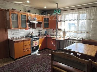 Отдельный дом · 4 комнаты · 90 м² · 4.5 сот., Панфилова за 17 млн 〒 в Петропавловске