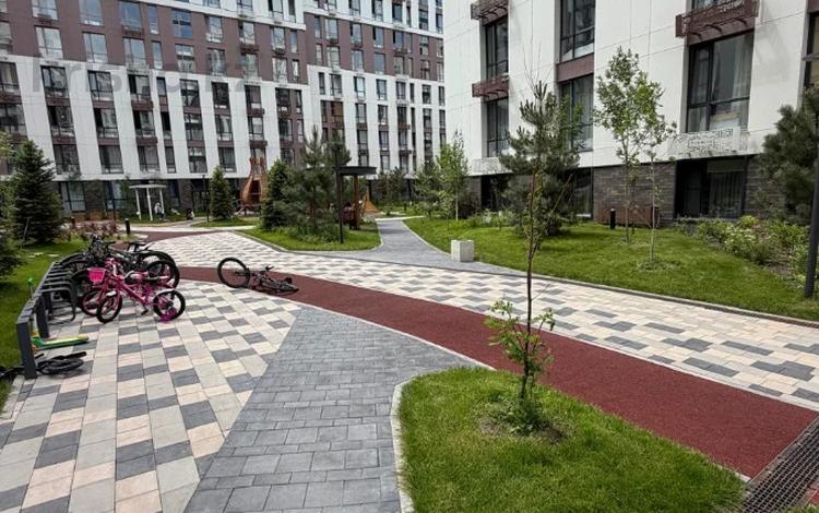 3-бөлмелі пәтер · 80 м² · 2/9 қабат, Навои 58/4, бағасы: 77 млн ₸ в Алматы, Бостандыкский р-н — фото 2