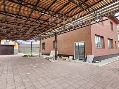 Жеке үй · 5 бөлме · 230 м² · 10 жүзд., Суйинбай акын 116, бағасы: 250 млн ₸ в Астане, Сарыарка р-н