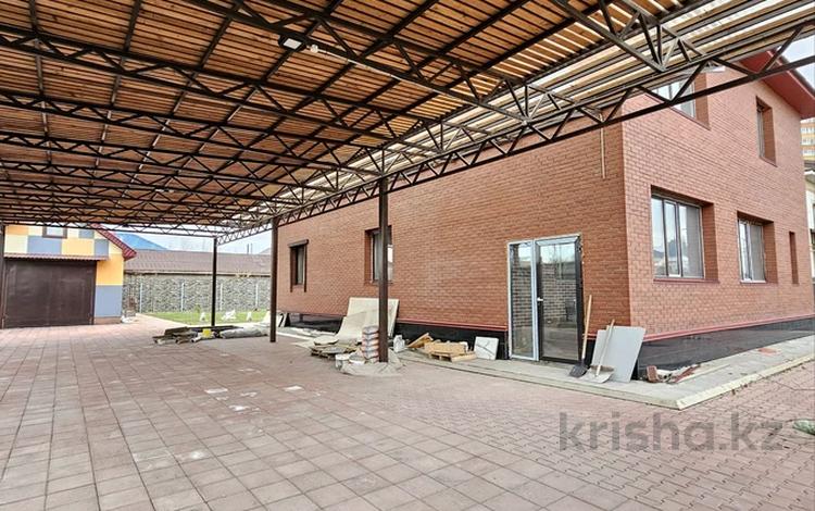 Жеке үй · 5 бөлме · 230 м² · 10 жүзд., Суйинбай акын 116, бағасы: 220 млн ₸ в Астане, Сарыарка р-н — фото 2