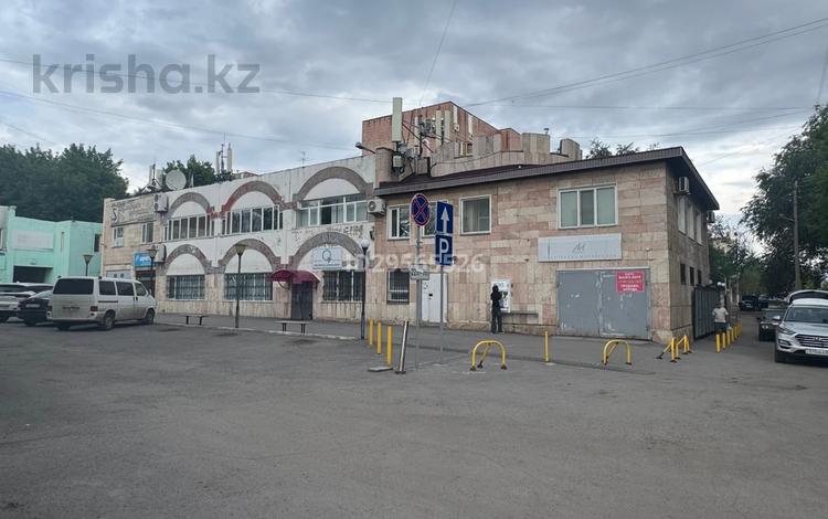 Свободное назначение, офисы, склады, общепит, салоны красоты · 1278 м² за 197 млн ₸ в Караганде, Казыбек би р-н — фото 19
