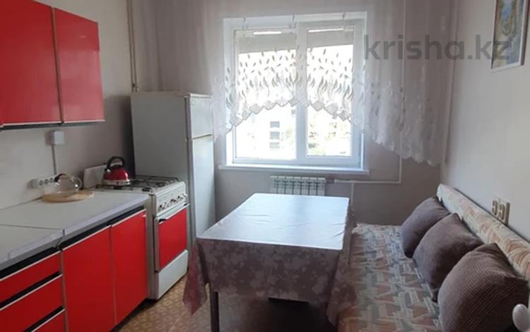 1-комнатная квартира · 40 м² · 5/9 этаж, мкр Тастак-2, Толе би 263 за 200 000 〒 в Алматы, Алмалинский р-н — фото 2