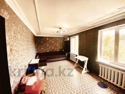 3-бөлмелі пәтер · 58 м² · 5/5 қабат, РАДОСТОВЦА 15 — БОГЕНБАЙ БАТЫРА, бағасы: ~ 36 млн ₸ в Алматы, Алмалинский р-н