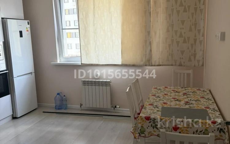 1-комнатная квартира · 39 м² · 5 этаж, Туран55е 4 за 250 000 ₸ в Астане, Нура р-н — фото 2