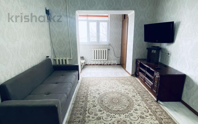 2-комнатная квартира, 70 м², 4/5 этаж посуточно, Абая — Ташкентская за 6 000 〒 в Таразе — фото 6