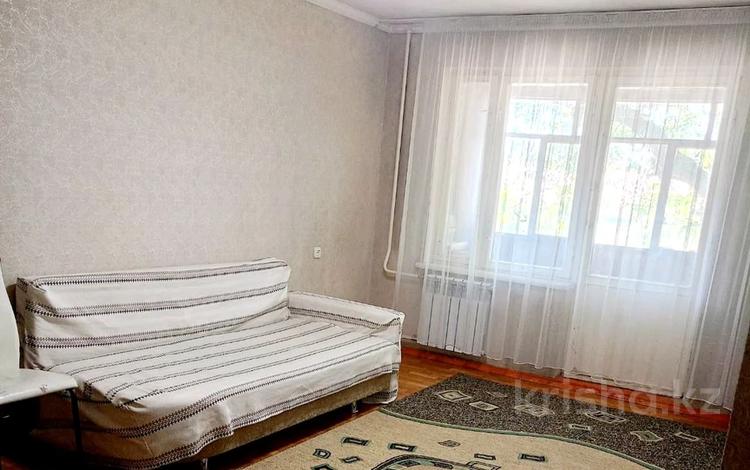 1-комнатная квартира · 32 м² · 3/5 этаж, УЛ. ЖАНСУГУРОВА — УГ. КАЗАХСТАНСКАЯ - ВОЗЛЕ ШКОЛЫ АБАЯ за 100 000 ₸ в Талдыкоргане — фото 25
