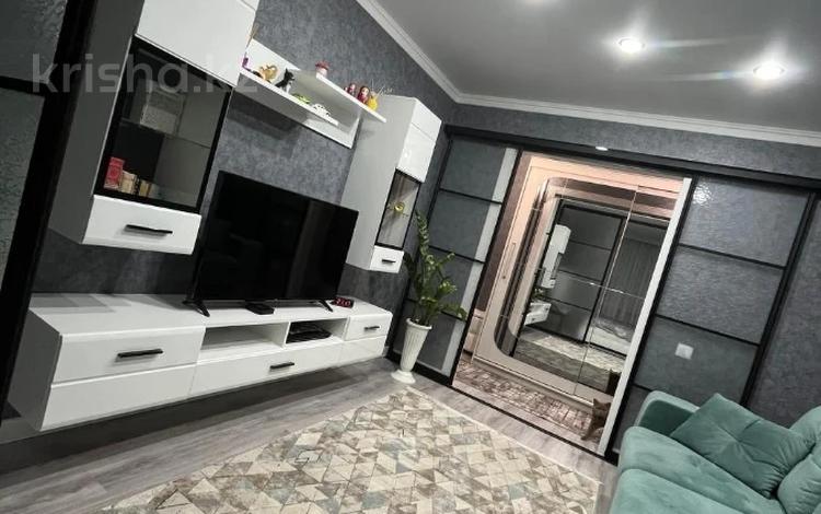 3-бөлмелі пәтер · 65.8 м² · 1/9 қабат, Набережная 41, бағасы: 21 млн ₸ в Аксу — фото 2