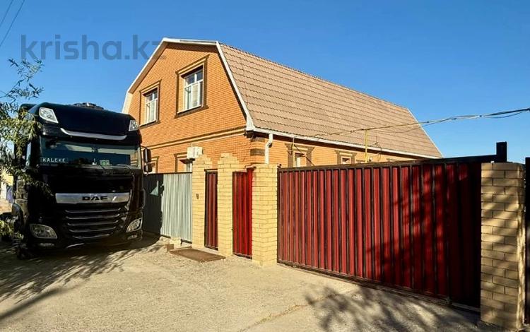 Жеке үй · 5 бөлме · 215 м² · 10 жүзд., мкр Жумыскер, Куныскерея кожахметова 24, 24, бағасы: 39 млн ₸ в Атырау — фото 2