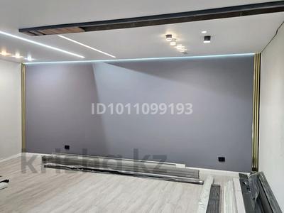 Офисы, магазины и бутики, склады, фитнес и спорт, образование, развлечения, конференц-залы, кабинеты и рабочие места, студии · 35 м² за 200 000 〒 в Астане, Нура р-н