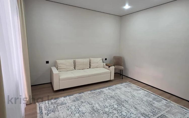3-бөлмелі пәтер · 84.1 м² · 5/10 қабат, шоссе Коргалжын 30, бағасы: 43.5 млн ₸ в Астане, Нура р-н — фото 2