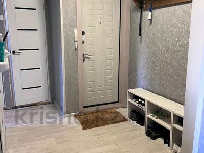 4-комнатная квартира · 61 м² · 4/5 этаж, Островского 2 за 16.7 млн 〒 в Усть-Каменогорске