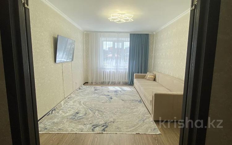 2-комнатная квартира, 59 м², 2/10 этаж, Жургенова 32