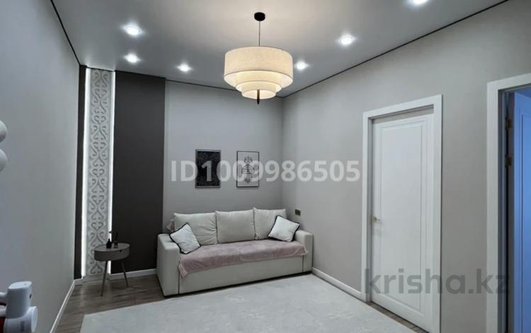 2-комнатная квартира · 44 м² · 6/18 этаж, Е-36 11 за 250 000 ₸ в Астане, Нура р-н — фото 14