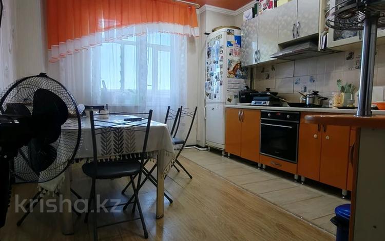 3-комнатная квартира · 88 м² · 10/10 этаж, 8 микрорайон за 19.5 млн ₸ в Темиртау — фото 2