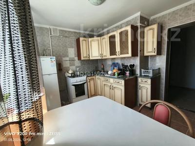 2-комнатная квартира · 54 м² · 2/6 этаж, мкр 12 65 за 160 000 ₸ в Актобе