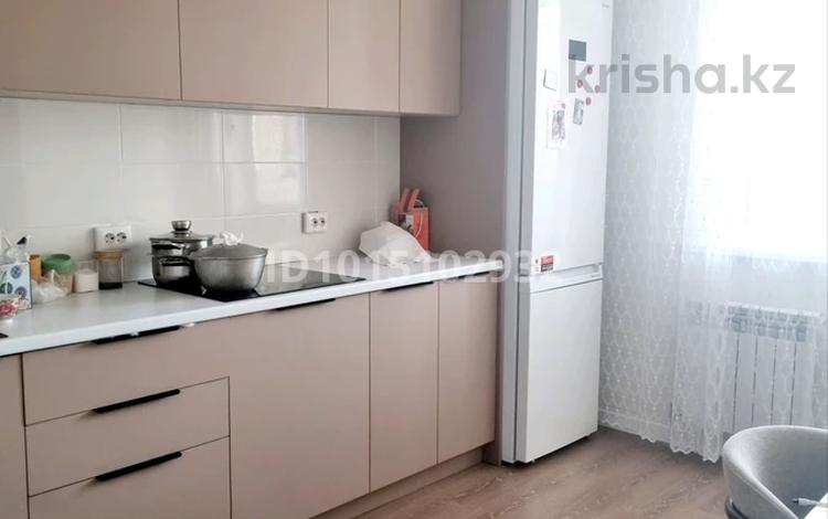 1 комната · 62 м² · 7/15 этаж, мкр Уркер, Чокина 9 — Жк. Республика за 90 000 ₸ в Астане, Нура р-н — фото 2