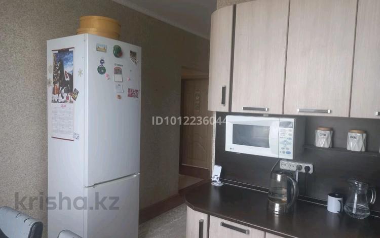 3-комнатная квартира · 69 м² · 8/9 этаж, 4 48 за 24 млн ₸ в Аксае — фото 2