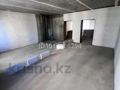3-бөлмелі пәтер · 91.2 м² · 5/13 қабат, мкр Юго-Восток, Букетова 3, бағасы: 38 млн ₸ в Караганде, Казыбек би р-н