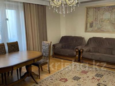 4-комнатная квартира, 95.7 м², 7/8 этаж, Дулатова 143 за 38 млн 〒 в Семее