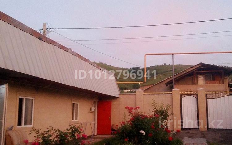 2 комнаты · 60 м² · 1/1 этаж, мкр Думан-1 акжайык 38 за 150 000 ₸ в Алматы, Медеуский р-н — фото 2