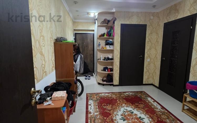 2-бөлмелі пәтер · 74 м² · 5/19 қабат, Брусиловского, бағасы: 42.5 млн ₸ в Алматы, Алмалинский р-н — фото 2