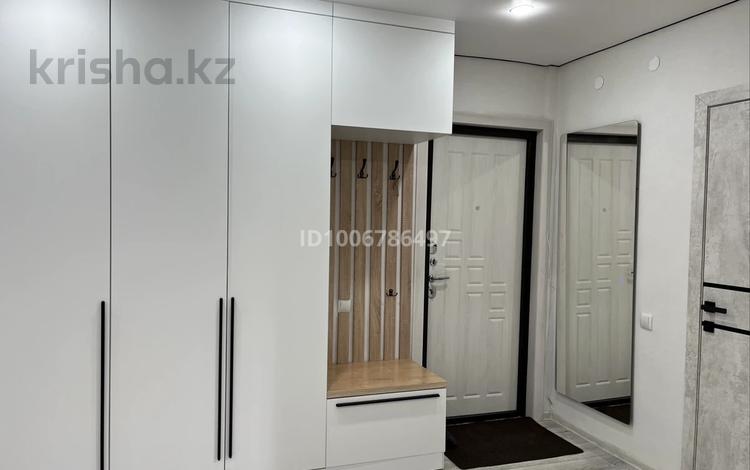 1-комнатная квартира · 36 м² · 2/5 этаж, Спартака 32 за 15 000 ₸ в Семее — фото 2
