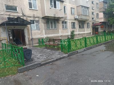 2-бөлмелі пәтер · 45 м² · 4/5 қабат, 11-й микрорайон, 11-й микрорайон 192 — Уалиханова, бағасы: 17.8 млн ₸ в Шымкенте, Енбекшинский р-н