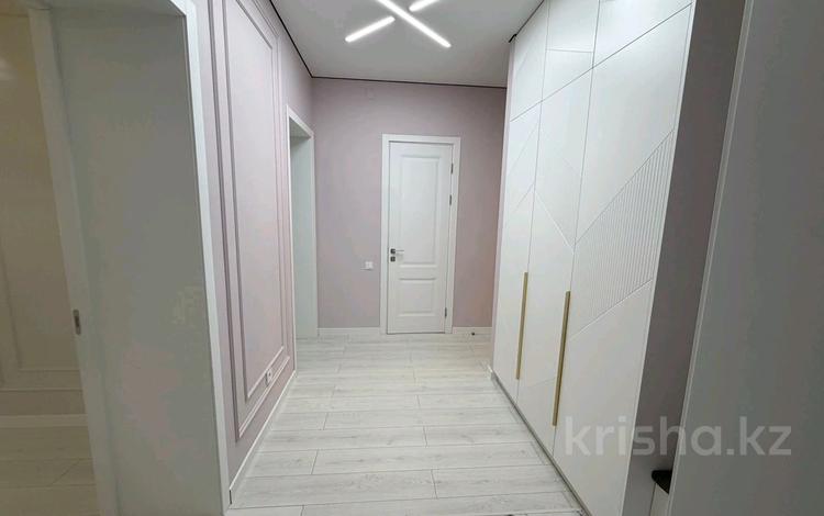 3-бөлмелі пәтер · 68 м² · 1/12 қабат, E 181 1 — Бейсековой, бағасы: 37 млн ₸ в Астане, Есильский р-н — фото 2