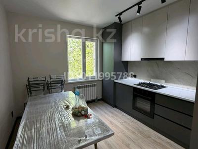 2-бөлмелі пәтер · 74 м² · 2/6 қабат, ул. Достоевского 8/2, бағасы: 350 000 ₸ в Алматы, Турксибский р-н