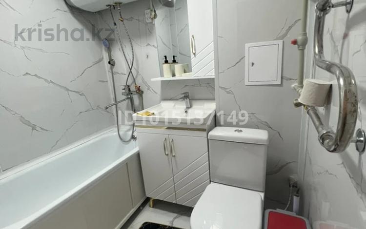 2-комнатная квартира · 53 м² · 1/4 этаж, 1 мкр 2 за 25 000 ₸ в Жанатасе — фото 2