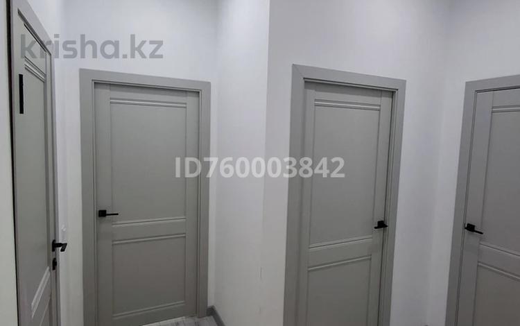 1-бөлмелі пәтер · 41.13 м² · 1/5 қабат, мкр Самал, Мкрн Самал — Кекилбайулы, бағасы: 17.5 млн ₸ в Атырау — фото 5