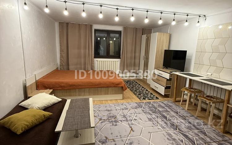 1-бөлмелі пәтер · 30 м² · 2 қабат, мкр Тастак-2, Ислам Каримов 107 — Толе би - Тургут Озала, бағасы: 185 000 ₸ в Алматы, Алмалинский р-н — фото 2