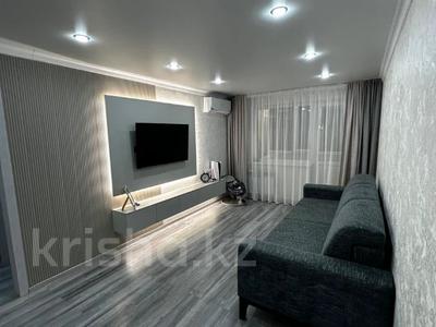 2-комнатная квартира · 45 м² · 2/5 этаж, Ломова 155 за 23 млн 〒 в Павлодаре