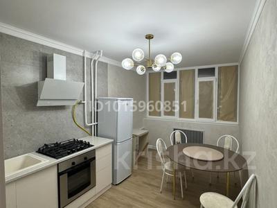 3-бөлмелі пәтер · 90 м² · 2/5 қабат, 13-ш/а. 16, бағасы: 270 000 ₸ в Актау, 13-й мкр