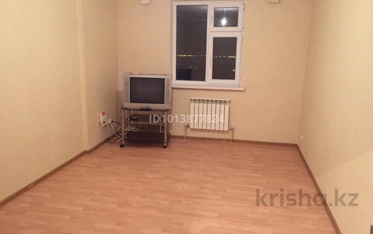 2-комнатная квартира · 58 м², мкр Асар 10 за 120 000 ₸ в Шымкенте, Абайский р-н — фото 2