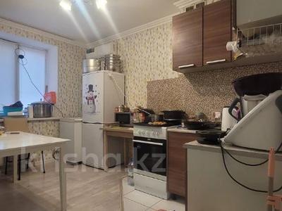 3-бөлмелі пәтер · 63.7 м² · 4/9 қабат, Гүлдер 2 ш/а., Таттимбета 5/5, бағасы: 35 млн ₸ в Караганде, Казыбек би р-н