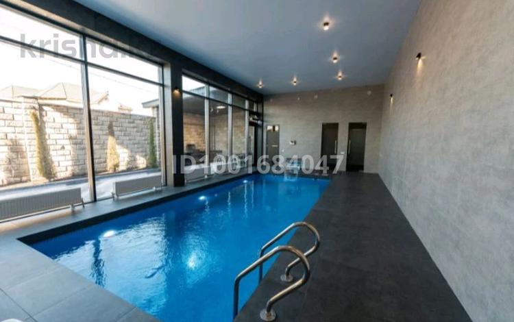 Дом · 15 комнат · 670 м², мкр Коктобе, Горно переулок за 150 000 〒 в Алматы, Медеуский р-н — фото 2