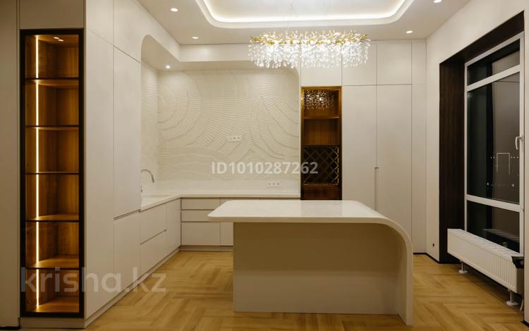 3-бөлмелі пәтер · 186 м² · 9/10 қабат, Жошы хан 16/1 — Керей-Жанибек Хандар, бағасы: 230 млн ₸ в Астане, Есильский р-н — фото 2