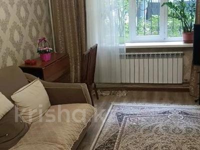 2-бөлмелі пәтер, 60 м², 1/9 қабат, мкр Жетысу-4, бағасы: 35 млн 〒 в Алматы, Ауэзовский р-н