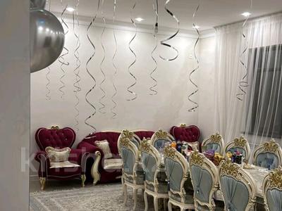 Отдельный дом · 6 комнат · 330 м², Шымкент тас жолы 19 — Саттарханов за 1 млн 〒 в Туркестане