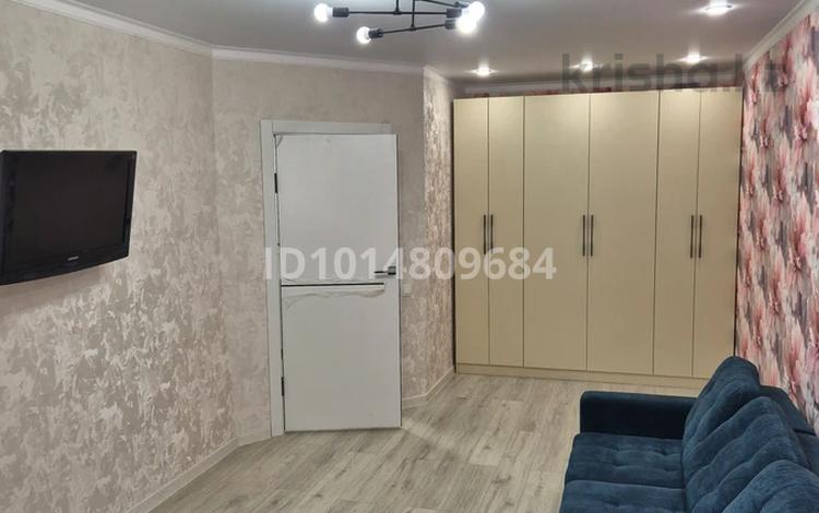 1-комнатная квартира · 37 м² · 1/5 этаж, Манаса 6 за 230 000 ₸ в Астане, Алматы р-н — фото 2