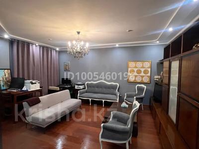 2-комнатная квартира · 77.3 м² · 17/23 этаж, Кабанбай батыра 87 за 110 млн 〒 в Алматы, Алмалинский р-н