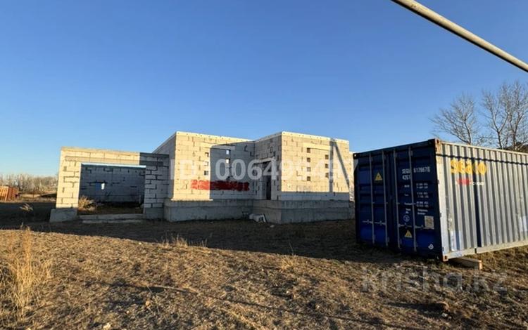 Отдельный дом · 4 комнаты · 168 м² · 12 сот., Вип коттджный городок 9 Нура-Ишим 34А — Сейфуллина за 45 млн 〒 в Косшы — фото 2