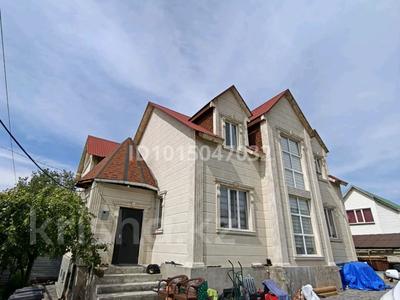 Отдельный дом · 6 комнат · 270 м² · 3 сот., мкр Думан-1 — Бурабай за 107 млн ₸ в Алматы, Медеуский р-н