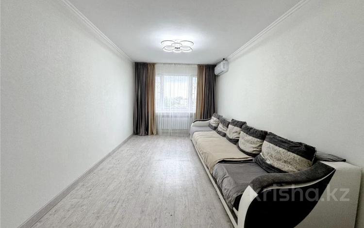 3-бөлмелі пәтер · 67 м² · 7/9 қабат, 16-шағынаудан — Средняя школа №76, бағасы: 14.5 млн ₸ в Караганде, Алихана Бокейханова р-н — фото 2